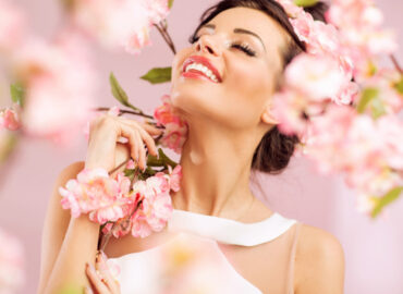 Консультация гинеколога один раз в 6-12 месяцев