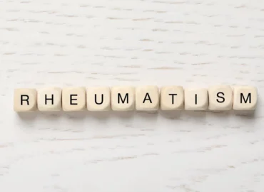 Как проверить, есть ли у вас ревматизм: симптомы, диагностика и лечение