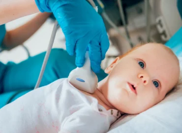 Первый УЗИ-скрининг младенца: полный гид для заботливых родителей